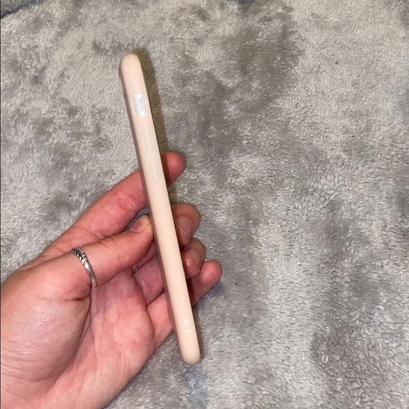 4/30$ Pastel Pink iPhone 7 Soft Case - Picture 2 of 3